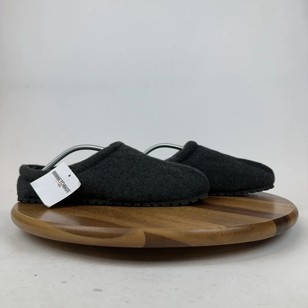 New Mens Minnetonka Neil Charcoal Wool Blend Slip On Indoor Clog Slipper Size 12